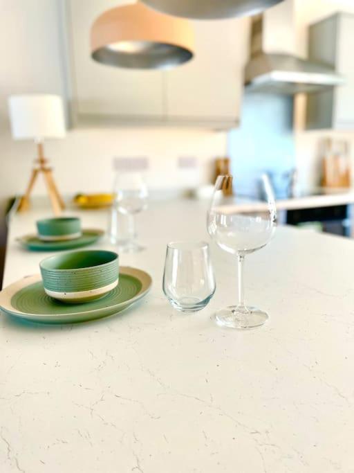 Modern Chic Summer Holiday Retreat. Newquay  Bagian luar foto